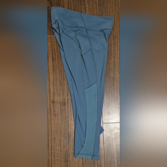 Lululemon Ready To Race Crop *21" Deep Cove - Picture 7 of 8